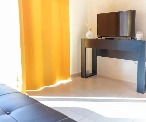 Sofiamarholidays -casa Flamingo Apartamento