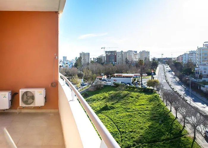 Sofiamarholidays -casa Flamingo Apartamento *